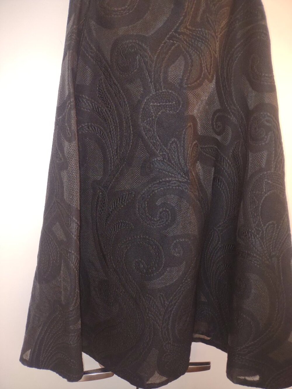 H&M Black Embroidered Sheer Midi Skirt Lined Pockets Elegant Gothic Romantic S
